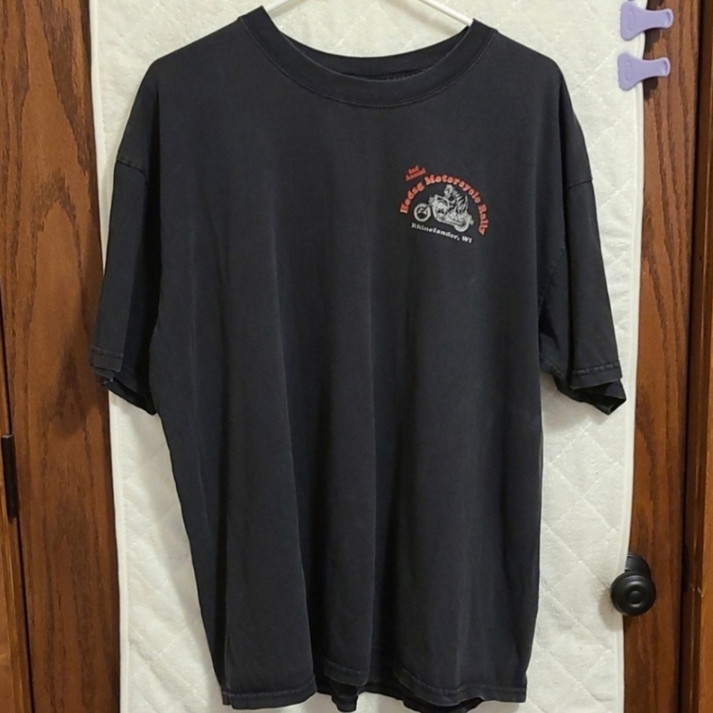 Gildan | XL | Men's T-Shirt